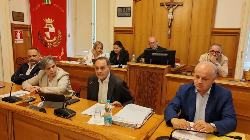 Sannio Acque, il Consiglio approva con 20 voti favorevoli