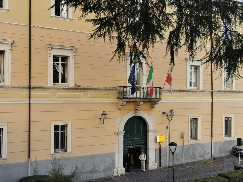 Miasmi in zona Asi, la Polizia municipale conferma i cattivi odori