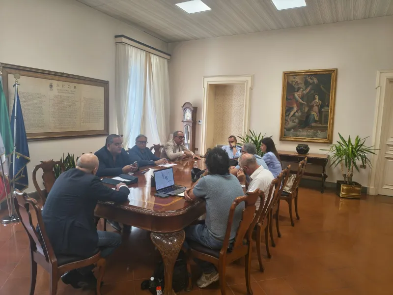 Parcheggi, arriva il quarto d'ora di cortesia e i voucher per i negozi