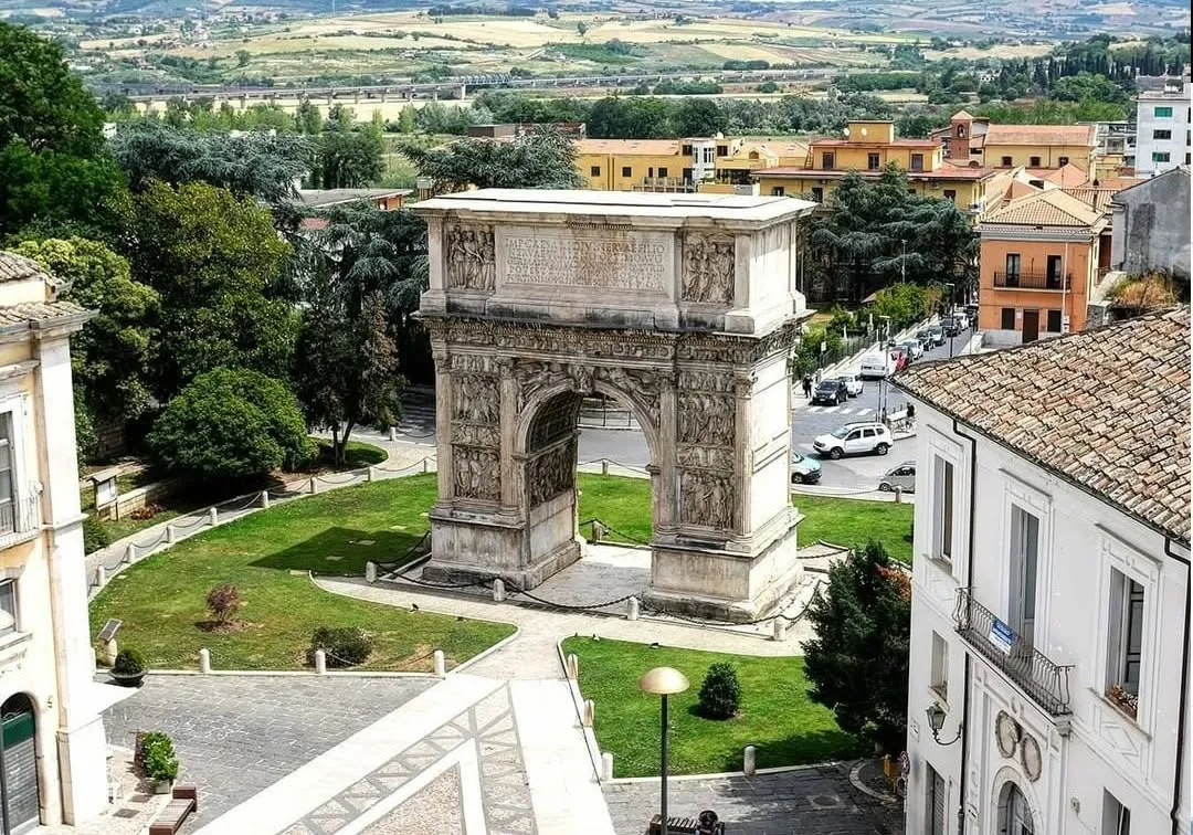 Arco di Traiano